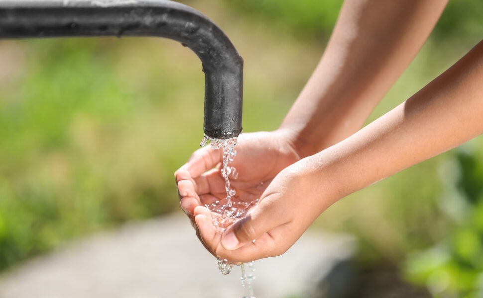 Acqua rubinetto crisi idrica non potabile spezzano albanese