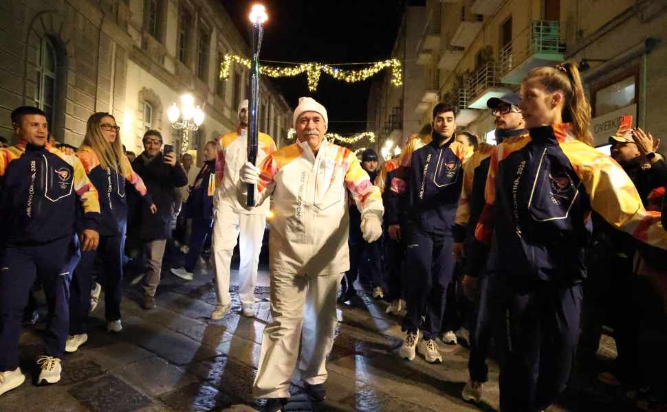 Il soffio di pace della Fiamma Olimpica nel cuore della Calabria: oggi l'arrivo a Cosenza 52 Fiamma Olimpica