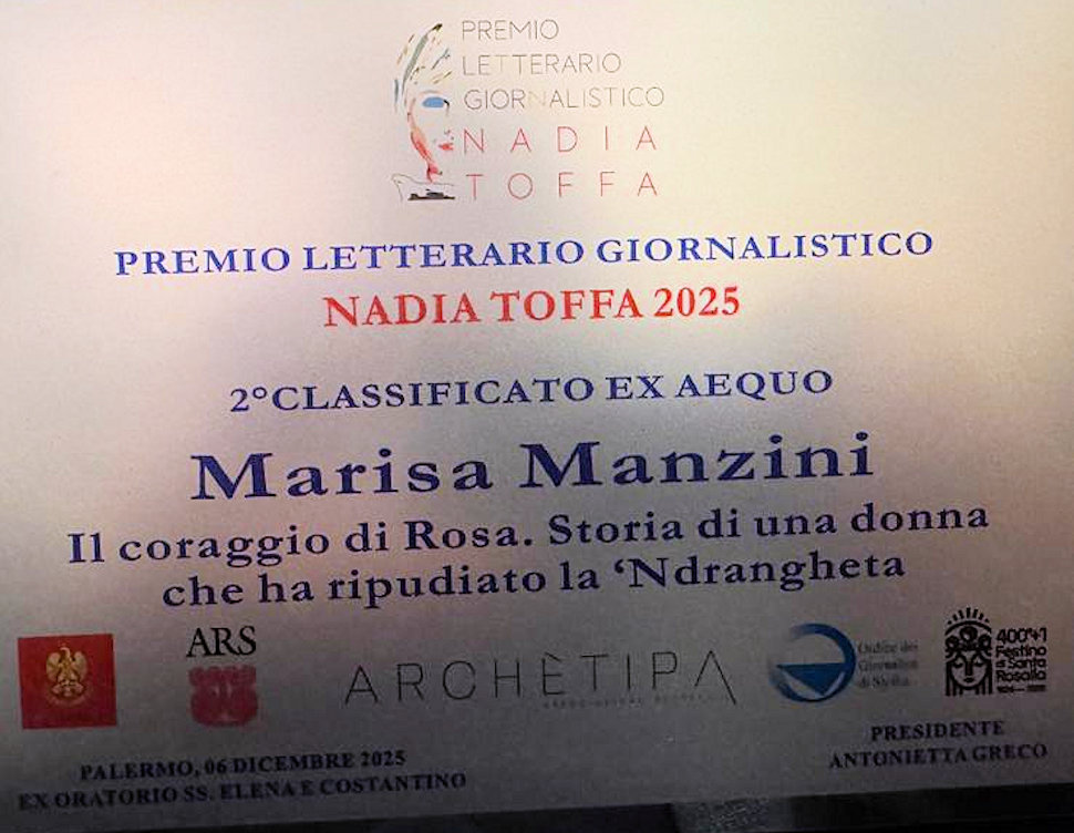 Il Procuratore Marisa Manzini conquista il secondo posto al Premio Nadia Toffa 2025 con “Il coraggio di Rosa” 52 Marisa-Manzini_Premio-Nadia-Toffa_04
