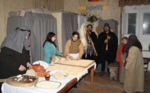Il Presepe Vivente di Carolei incanta migliaia di visitatori: un abbraccio tra fede, storia e comunità 52 Presepe Vivente di Carolei