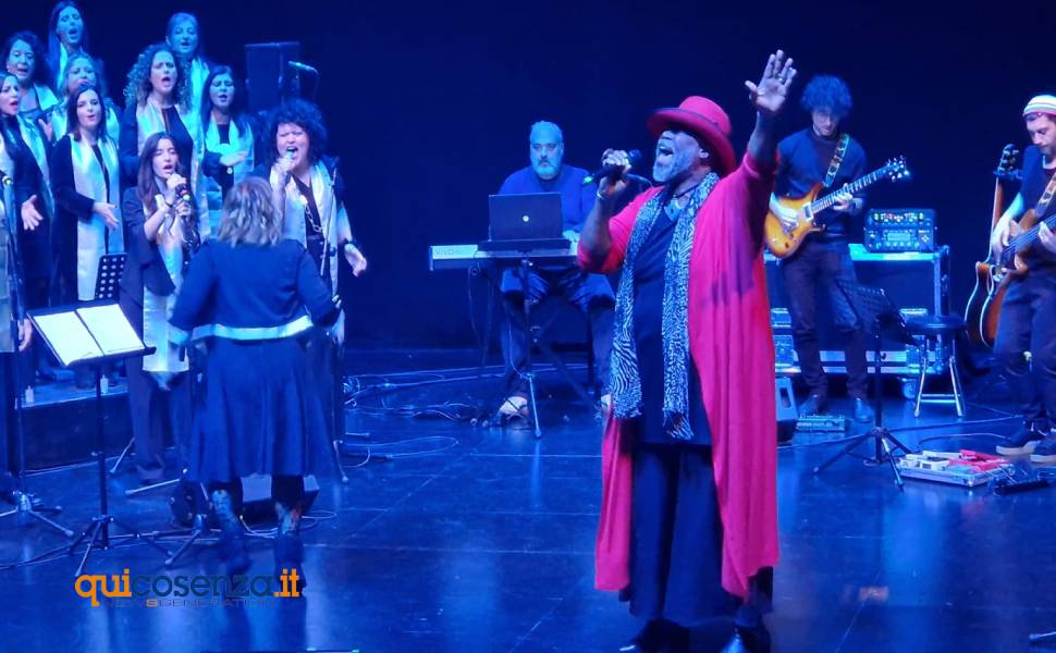 TAU - Eric B Turner - Elisa Brown - Come Shine Gospel Choir 03