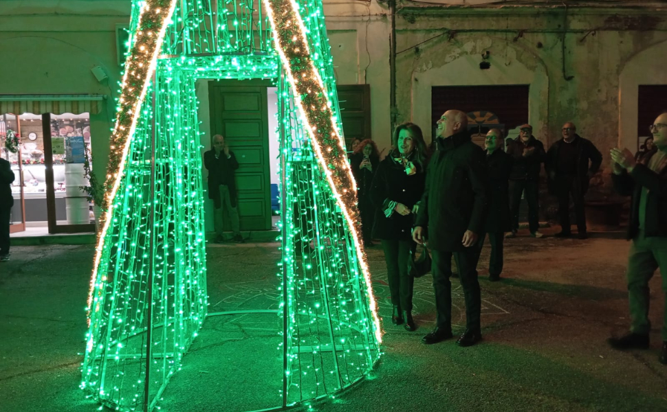 albero-natale_cosenza-padovano_caruso