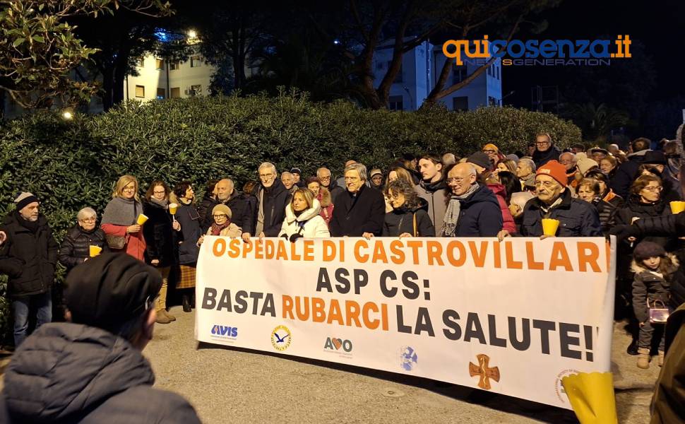 castrovillari fiaccolata ospedale 02