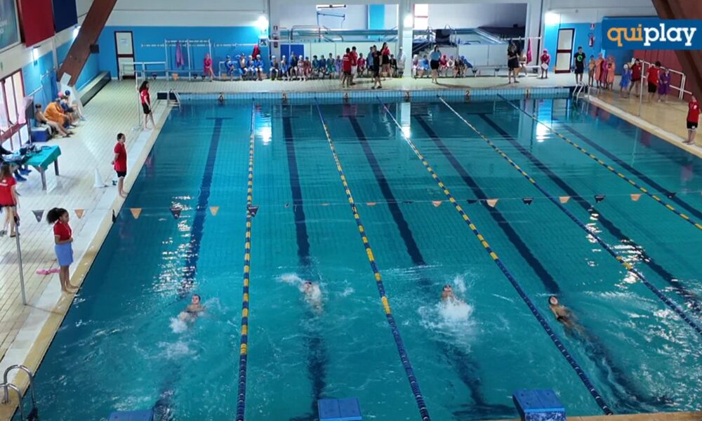 Piscina comunale di Cosenza: saggio di Natale con i nuotatori della TMA e gli atleti normodotati
