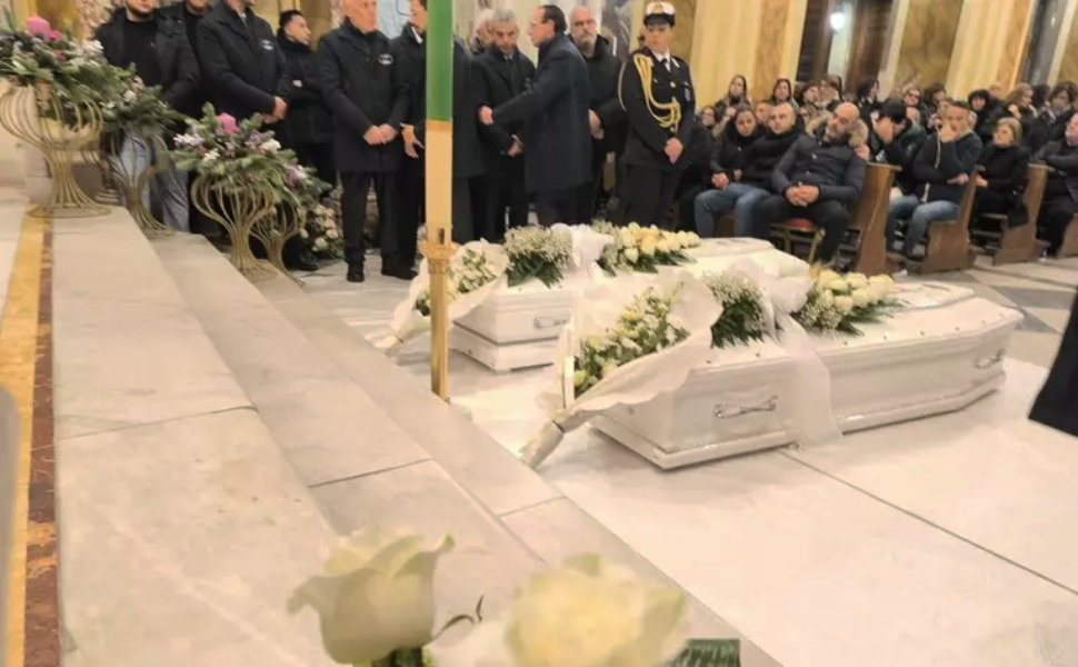 funerali Chiara Garofalo e Antonio Graziadio