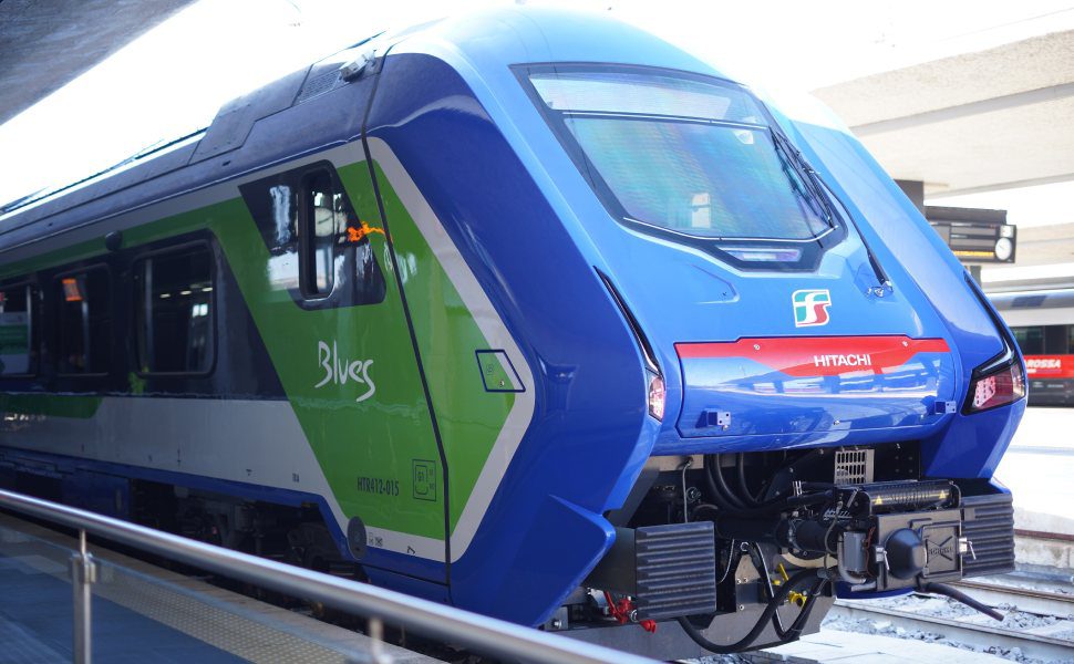 pendolaria-dossier_treno-blues-fs-trenitalia