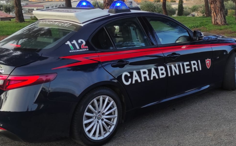 domiciliari rubare fermo Carabinieri discarica statale 106