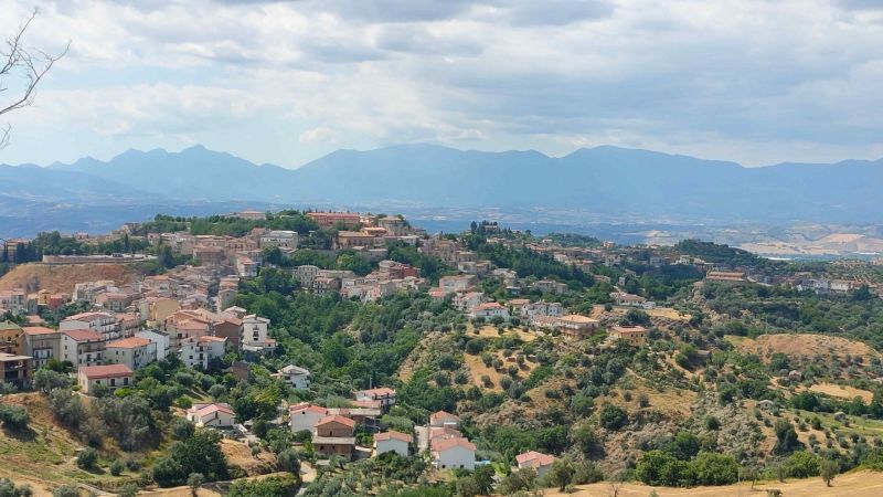 Bisignano: il Sindaco Fucile revoca gli atti contestati dalla consigliera d’opposizione Stefania De Marco