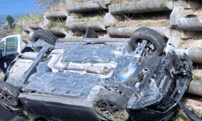 Incidente A2 Tarsia auto si ribalta