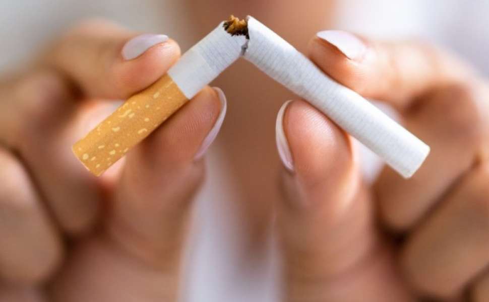Contro il tabagismo, parte la campagna per aumentare di 5 euro il prezzo delle sigarette 53 Lotta Tabagismo aumento 5 euro raccolta firme 02