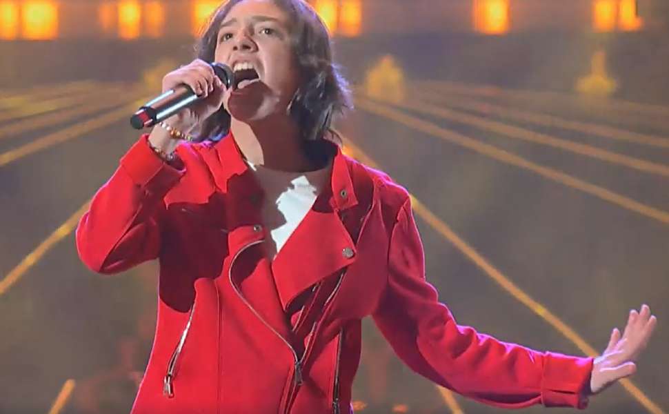 Miriam Bruno, la 12 enne cosentina vola in finale a The Voice Kids con il Super Pass di Nek 52 Miriam Bruno Montalto Uffugo The Voice Kids 02