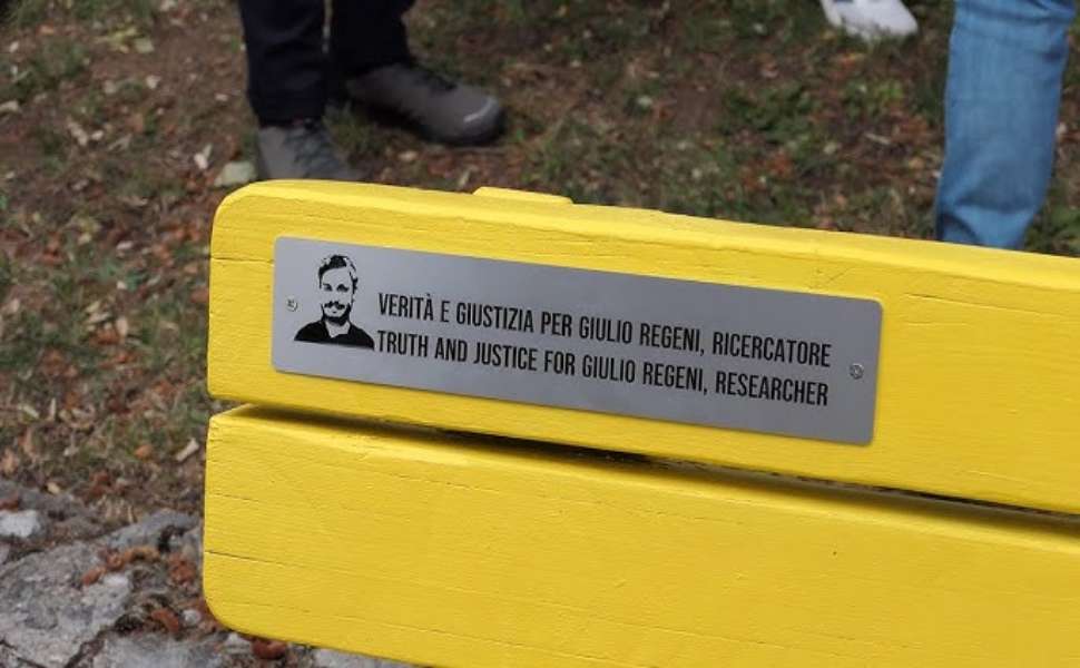 Panchina gialla Giulio Regeni - generica