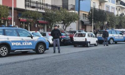 Polizia controlli autostazione cosenza 02