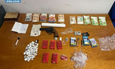 Polizia controlli droga cosenza