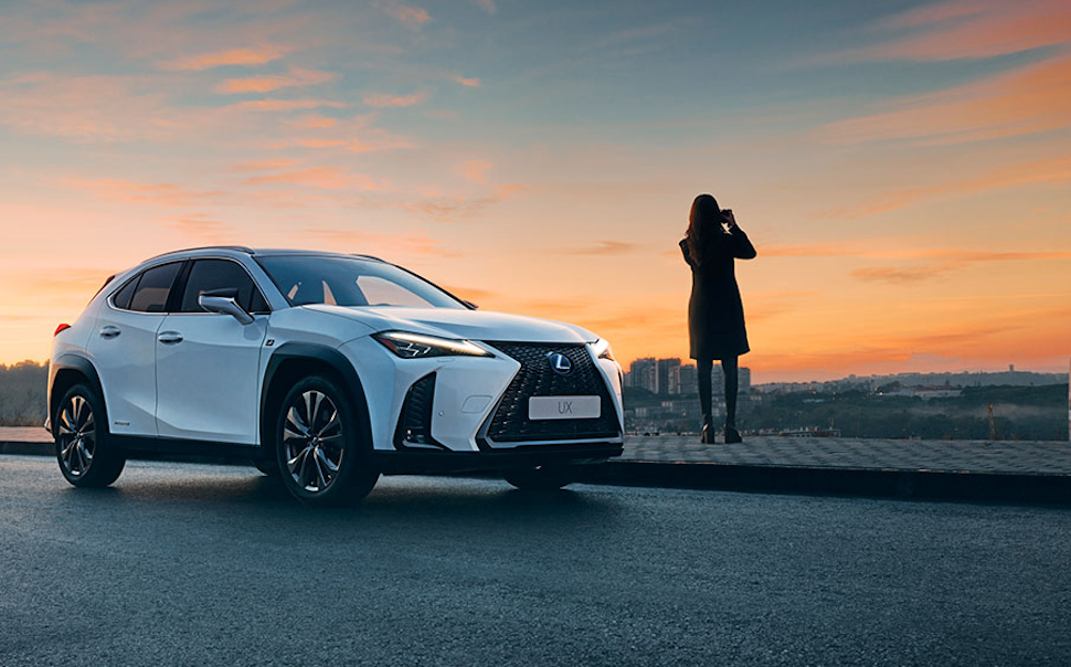Suv elettrico lexus