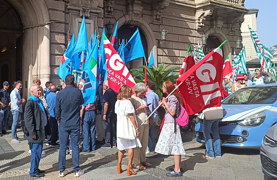 Tirocinanti in Calabria: la Regione accelera sulla stabilizzazione. Graduatorie al via, previste 1.693 assunzioni 51 TIS Tirocinanti Calabria