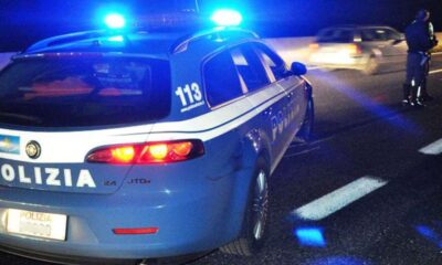 auto contromano a2 polizia stradale