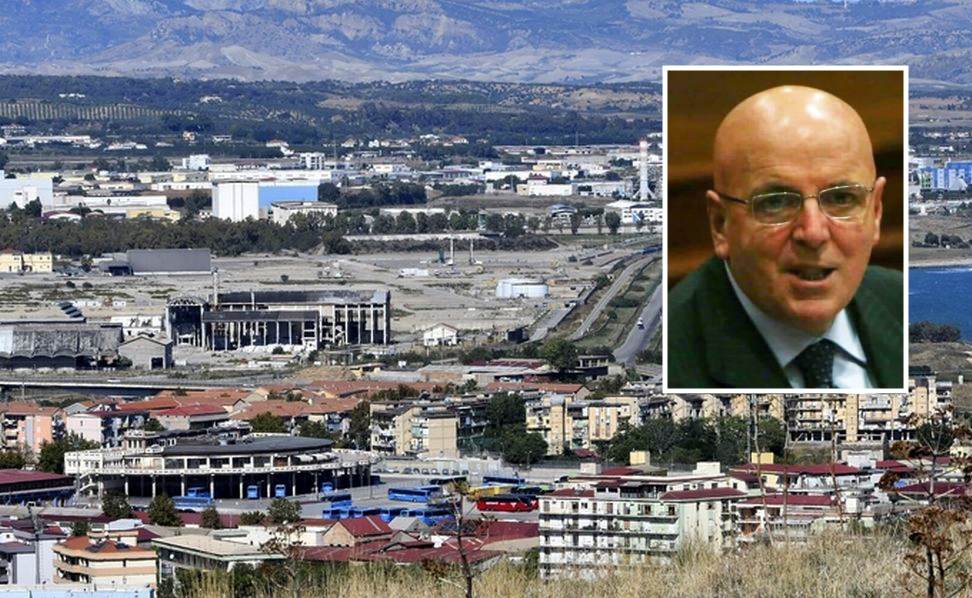 Bonifica Eni Crotone Mario Oliverio