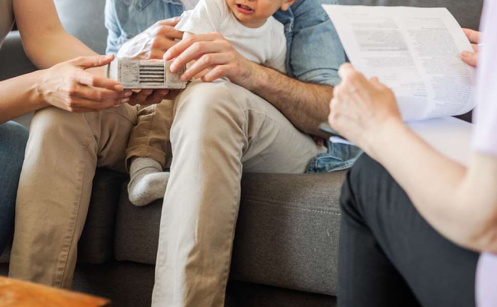 Centri per la Famiglia: la Regione firma le convenzioni, al via gli interventi anche nel Cosentino 51 centri per la famiglia convenzioni