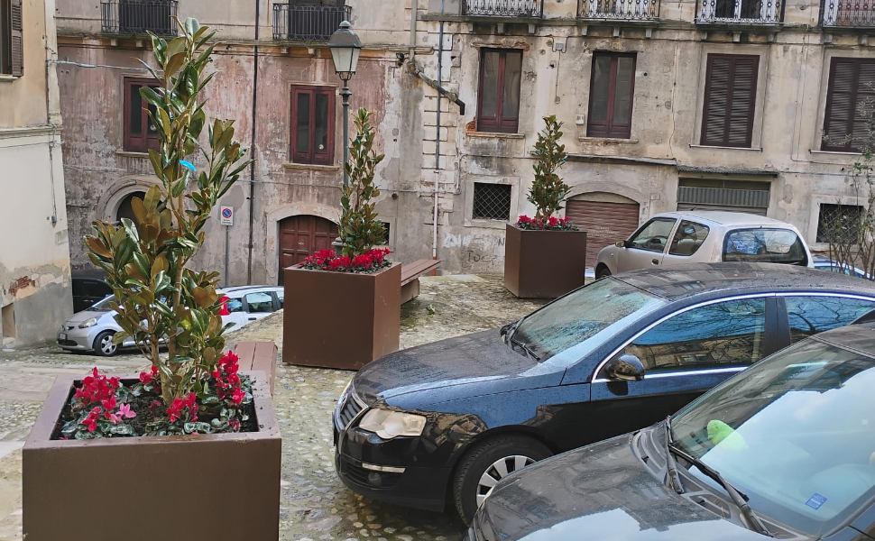 cosenza_fioriere_centro-storico