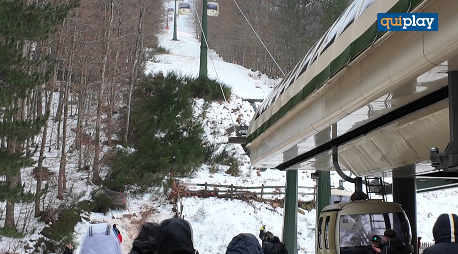 Camigliatello: forte vento e poca neve, chiusi gli impianti di risalita del Tasso