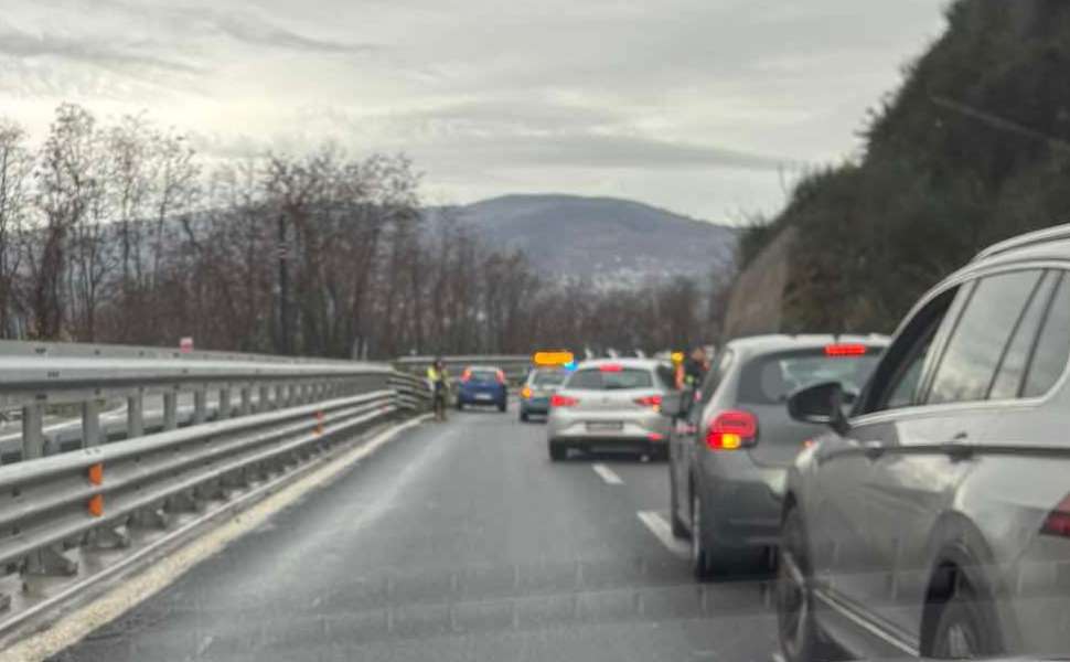 incidente a2 altilia