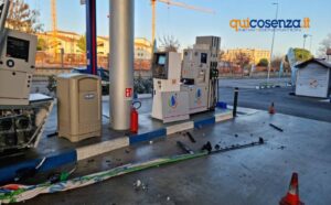 incidente via popilia cosenza 04