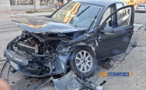 incidente via popilia cosenza 07