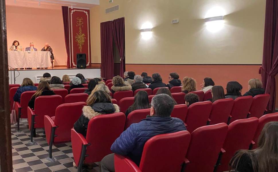 liceo san demetrio incontro studenti dirigenza comune 02