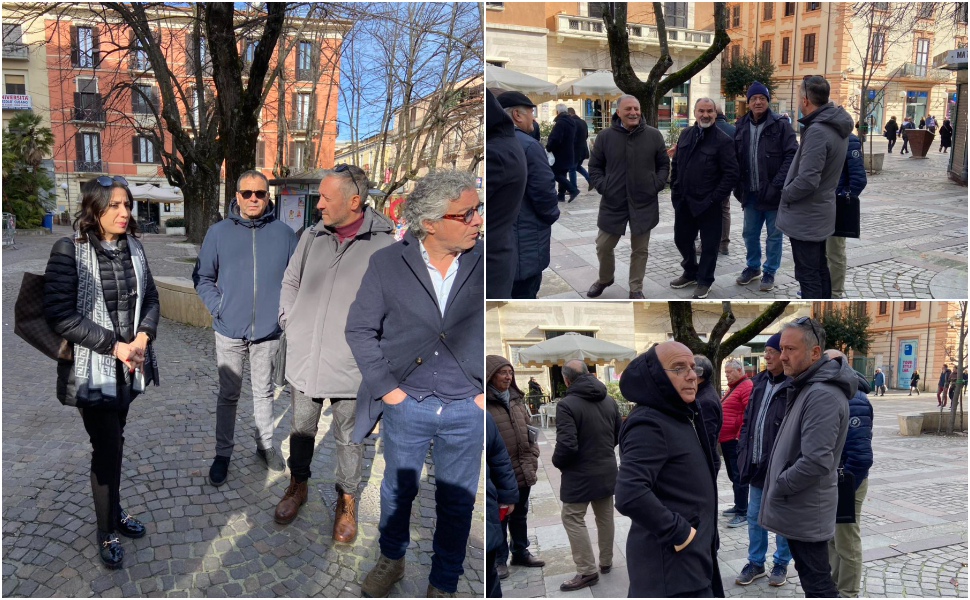 longobucco protesta cosenza prefettura
