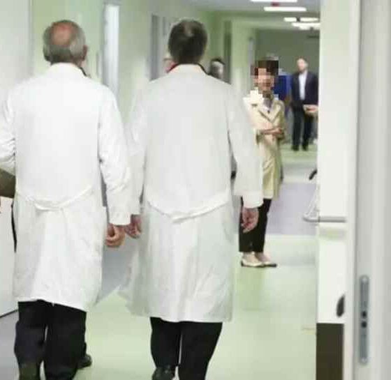 medici-pensione-corsia-ospedale