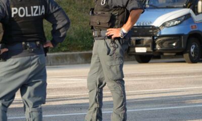 polizia controllo tifoso digos