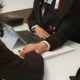 violenza incinta bagagliaio marito processo