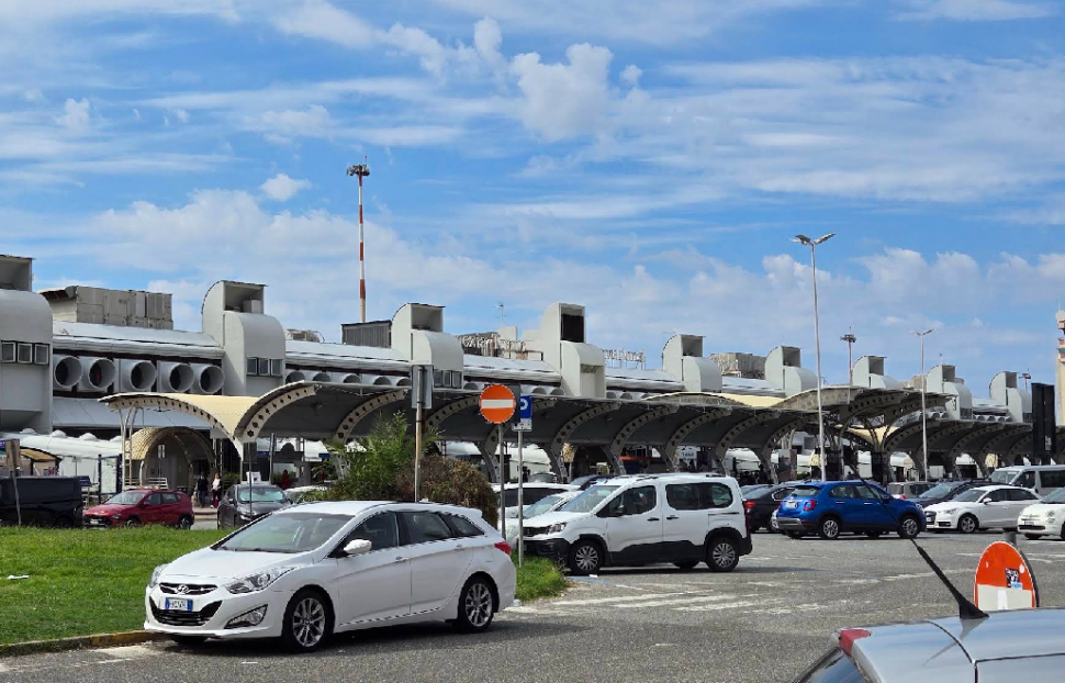 Aeroporto Lamezia Terme auto