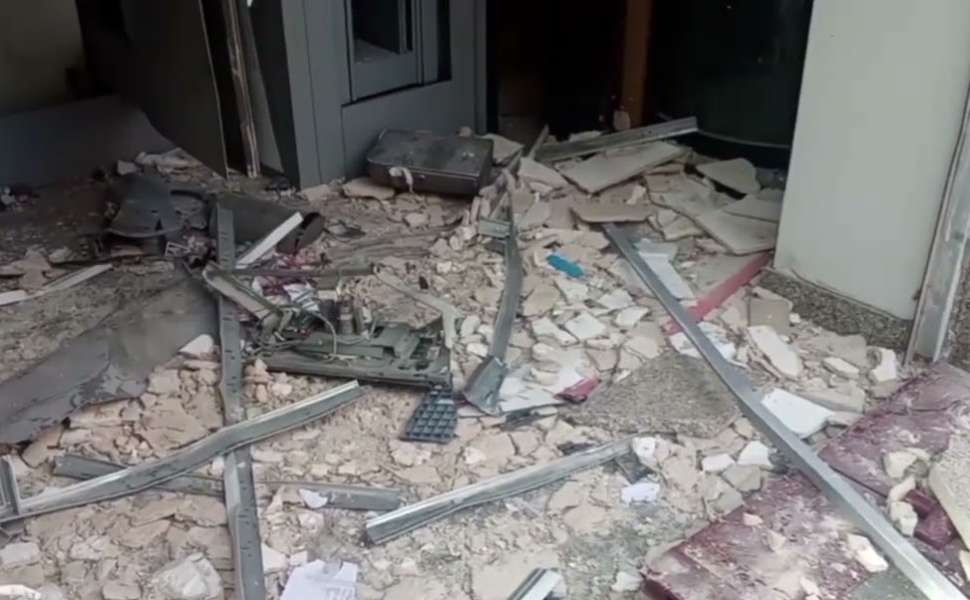 Maxi blitz contro la banda dei bancomat attiva anche nel Cosentino: 5 persone fermate 53 Bancomat banda Margherita di Savoia