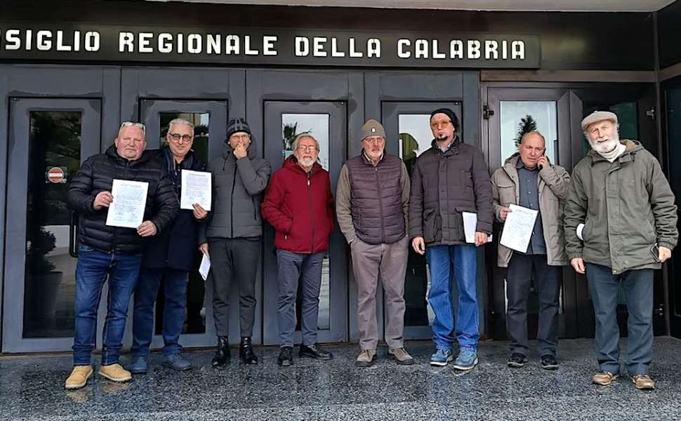 Comitato La Cura - Curare sul posto