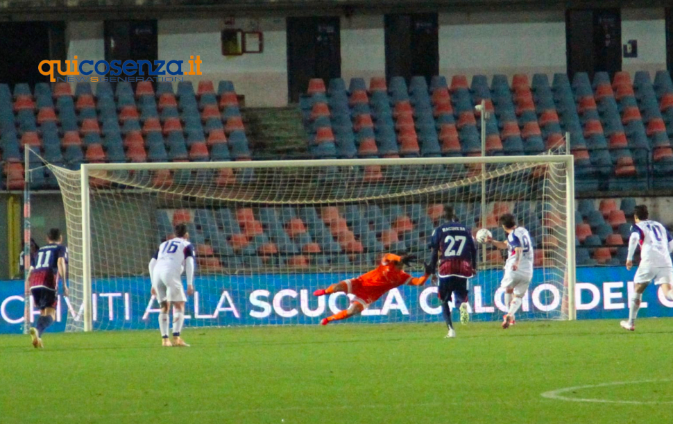 Cosenza Casertana rigore Liotti