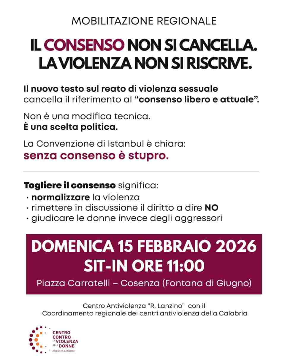 Cosenza, sit-in contro il nuovo testo sul reato di violenza sessuale: «scelta che non tutela le donne» 52 Cosenza sit-in violenza sessuale