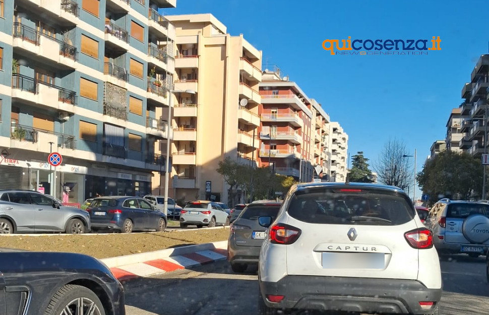 Incidente Rende Via Kennedy roges