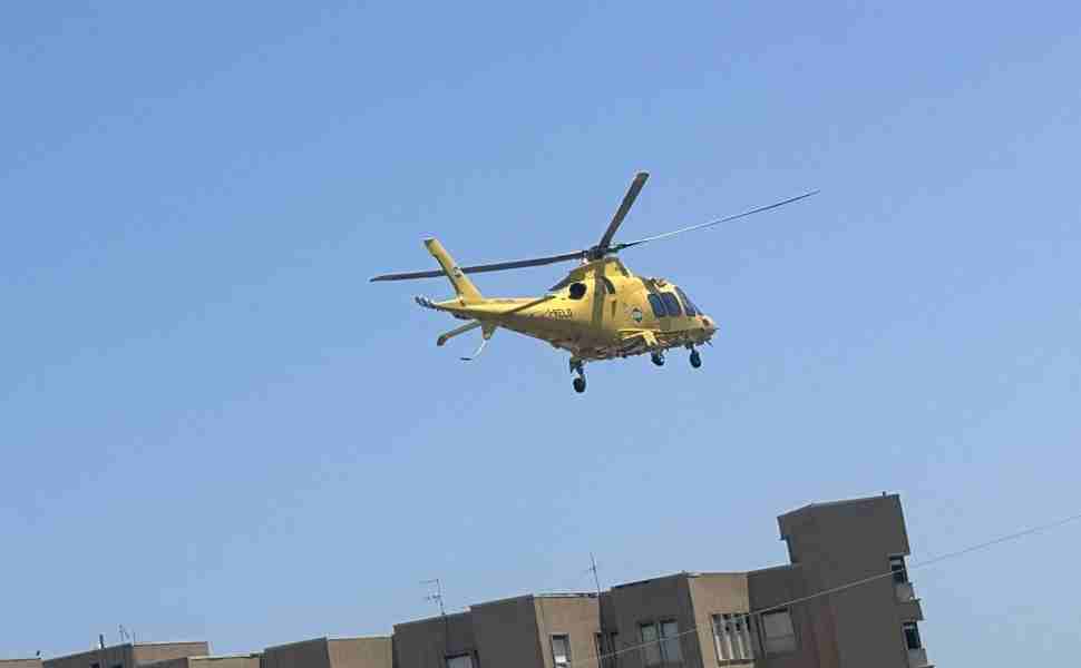 Ennesimo incidente sulla Statale 106: 2 auto coinvolte e diversi feriti. Attivato l'elisoccorso 117 Incidente Statale 106