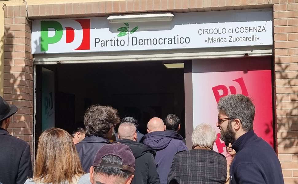 Pd Cosenza - Rosi Caligiuri - sede Zuccarelli
