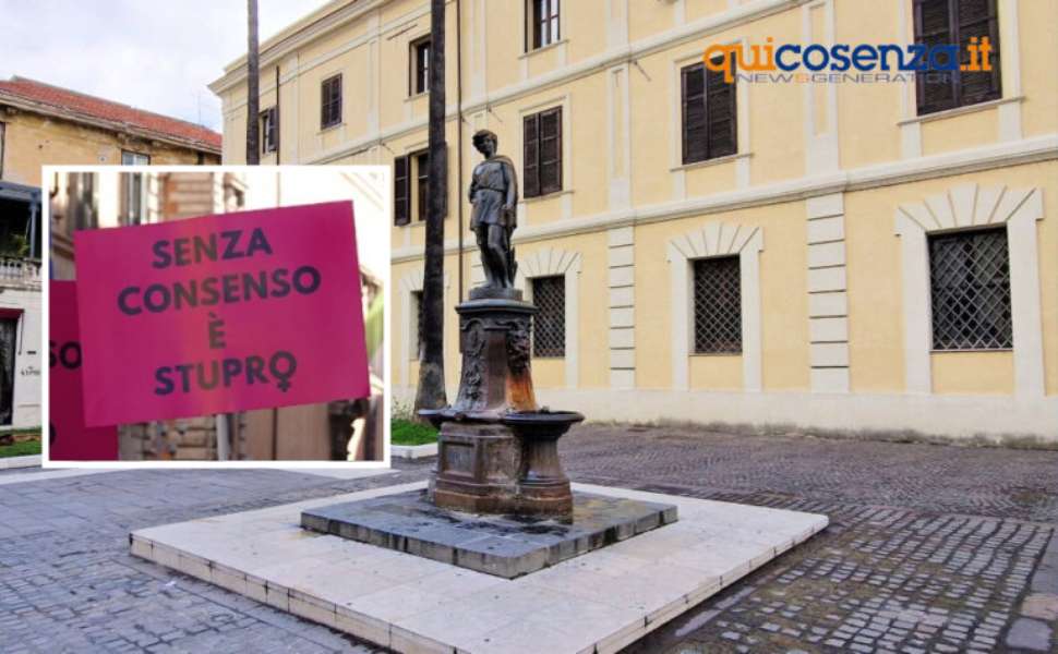 Piazza Carratelli - cosenza - sit in - violenza sessuale