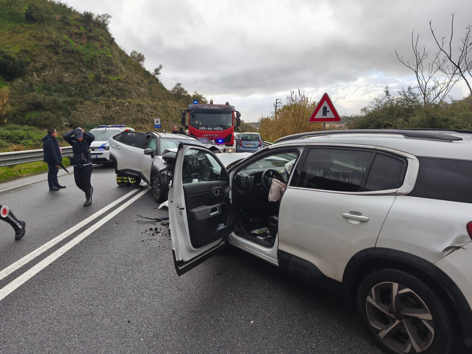 Scontro Frontale SSV Gallico-Gambarie: tre feriti