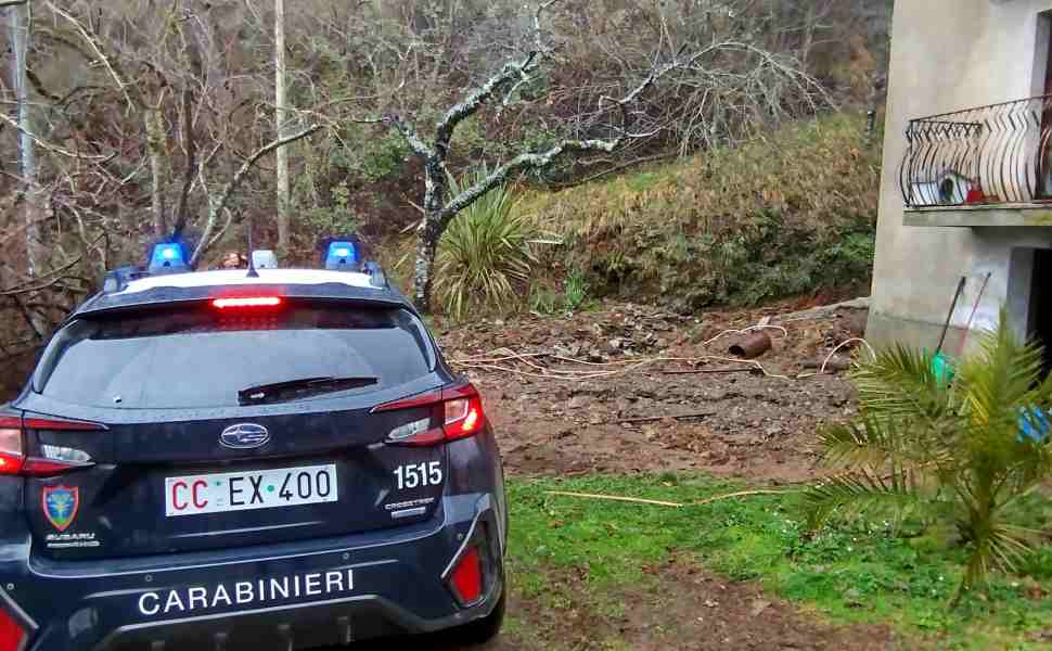 Frane, smottamenti e cedimenti. Viabilità in ginocchio nel Cosentino, diverse strade provinciali danneggiate 55 Sp Rogliano Parenti frana