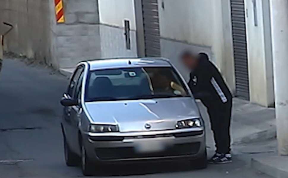 Spaccio - operazione antidroga 13 arresti cirò 01