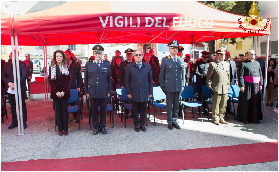 Cosenza, i Vigili del Fuoco celebrano per la prima volta la Festa dell’Istituzione del Corpo 52 cerimonia vigili del fuoco cosenza 03