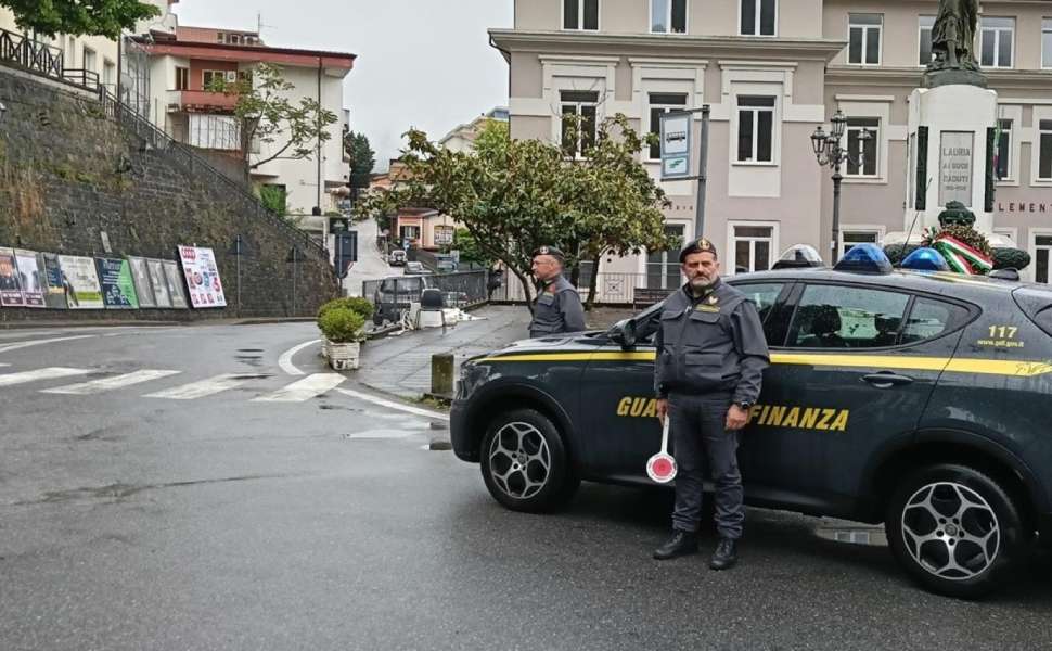 finanza potenza cosenza hashish 02