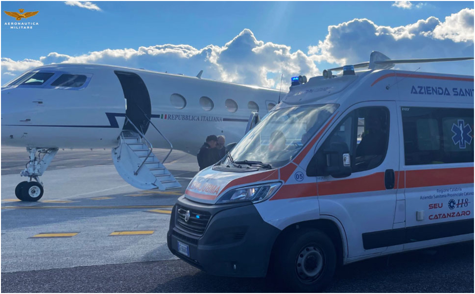 neonato-lamezia-volo-salvavita