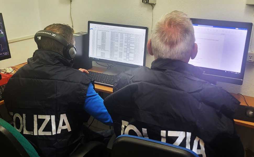 polizia immigrazione clandestina