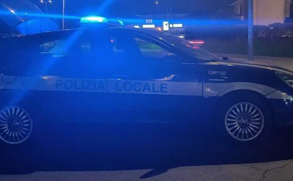 polizia locale rende controlli movida 02